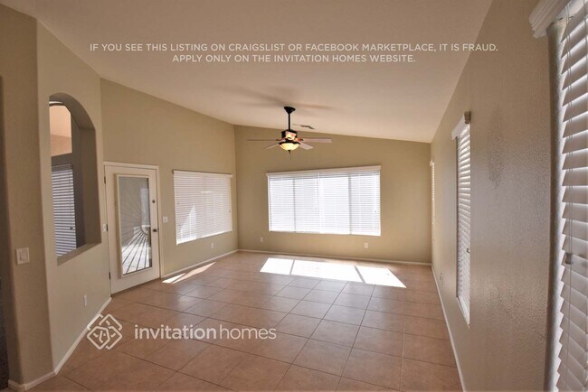Foto del edificio - 29463 N Candlewood Dr