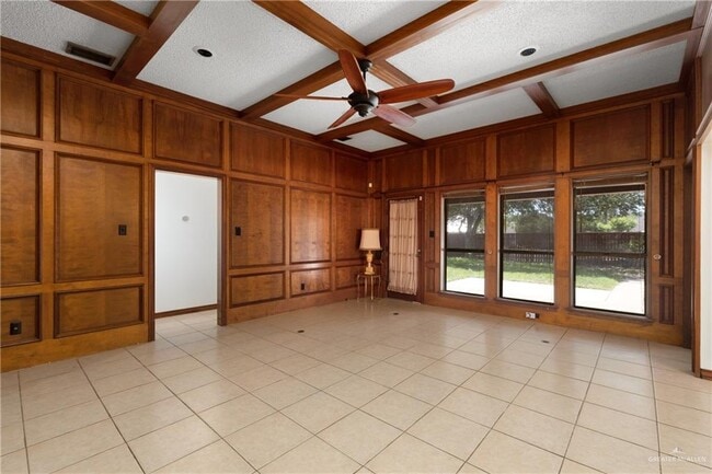 Foto del edificio - 5009 N 5th St