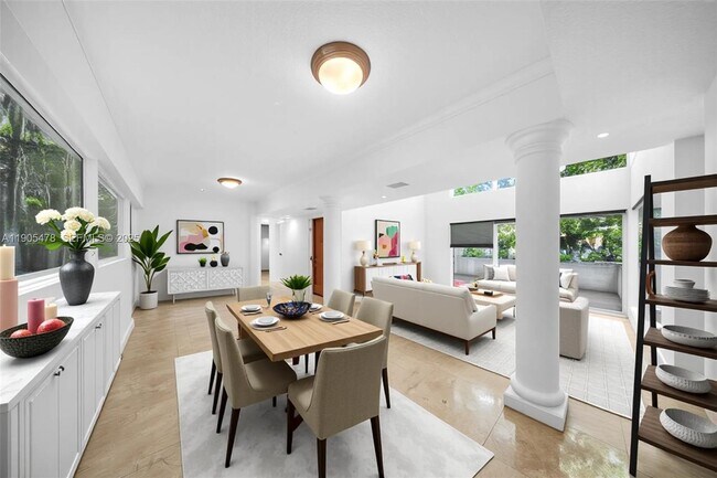 Foto del edificio - 4000 Alhambra Cir