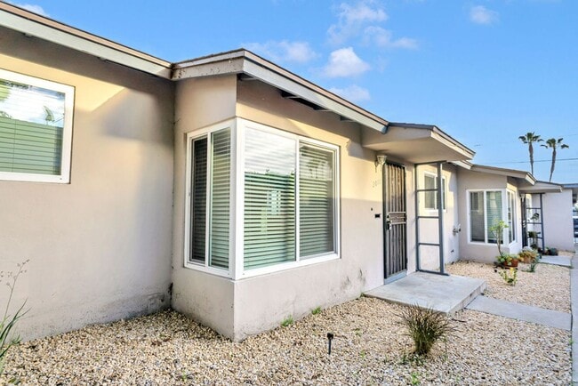 Building Photo - Diamond St Units