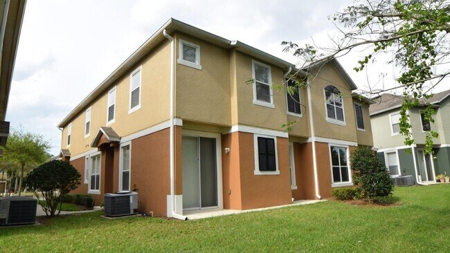 Foto del edificio - 15342 Oak Apple Ct