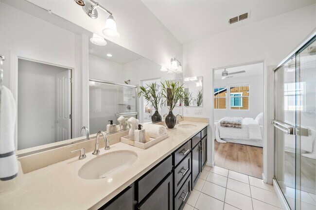 Building Photo - 1369 Coyote Creek Way