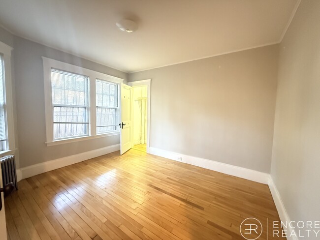 Building Photo - 11 Story St