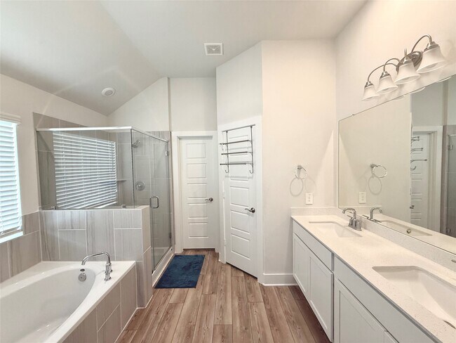 Building Photo - 10325 S Goshawk Trl