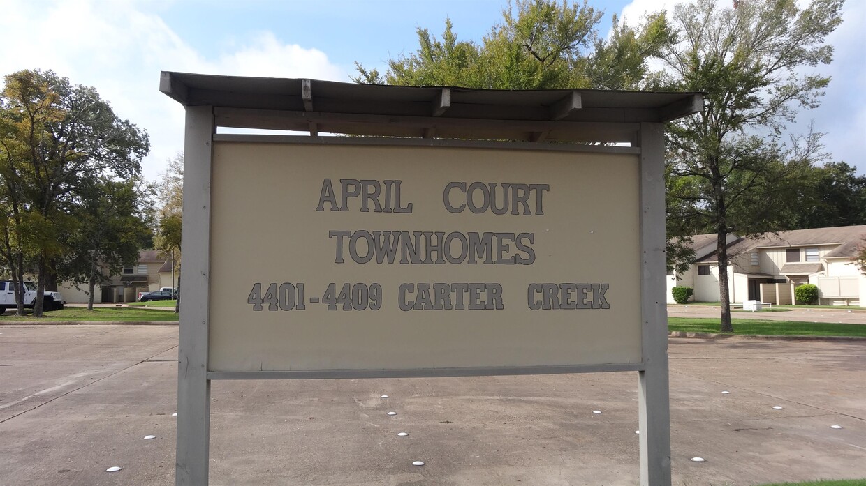 4401 Carter Creek Pkwy, Bryan, TX 77802 Townhome Rentals in Bryan TX