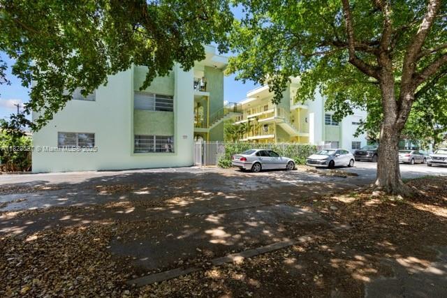 Foto del edificio - 2031 Dewey St