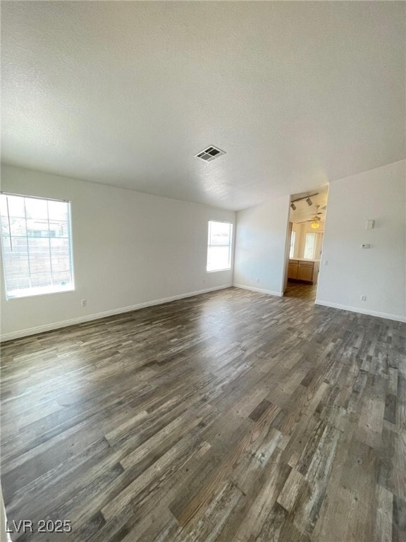 Foto del edificio - 449 Carmel Peak Ln