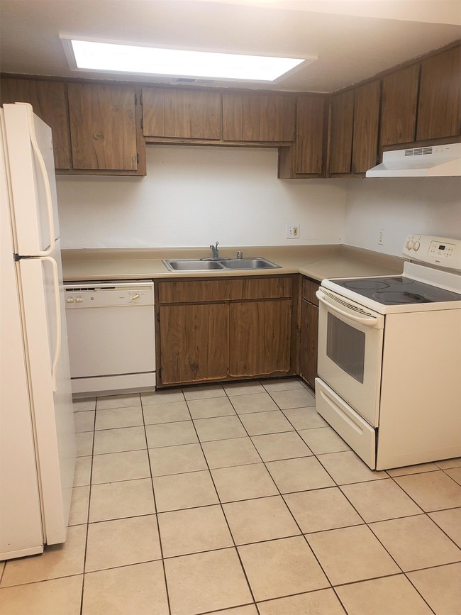 Building Photo - 1061 Meadowlark Ct SE