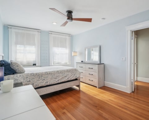 Building Photo - 120 Riverway