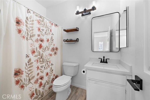 Foto del edificio - 15 Strawflower St