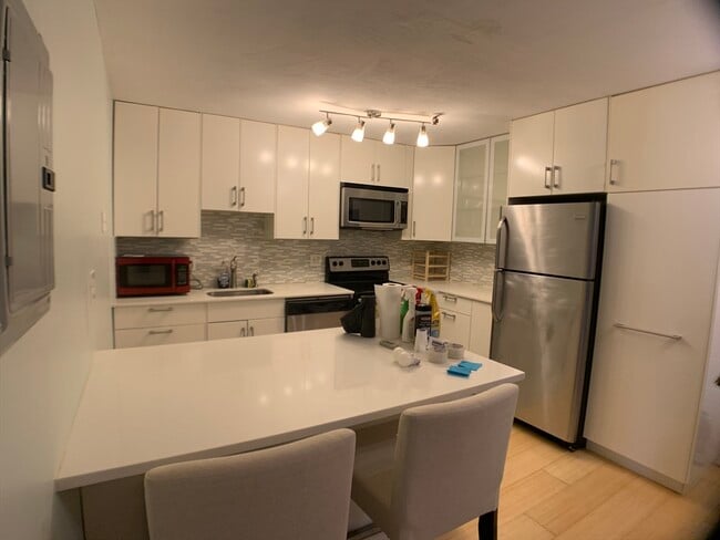 Foto del edificio - 115 W Squantum St