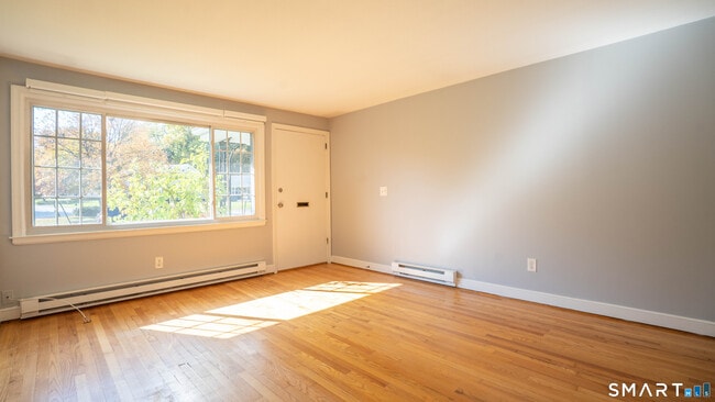 Building Photo - 24 Coburn Cir