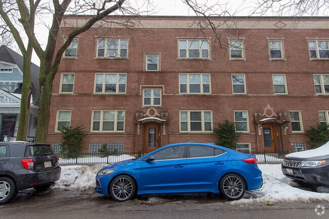 Building Photo - 1355 W Winona St