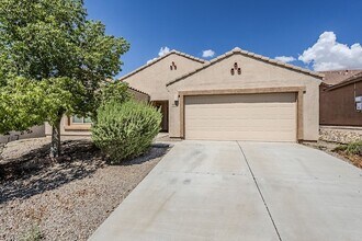 Building Photo - 5202 W Spring Willow Ct