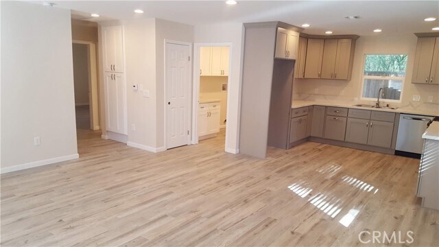 Foto del edificio - 634 W Highland Ave
