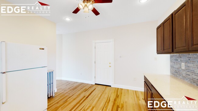 Photo - 45 Pratt St Apartment