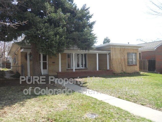 Building Photo - 750 S Canosa Ct