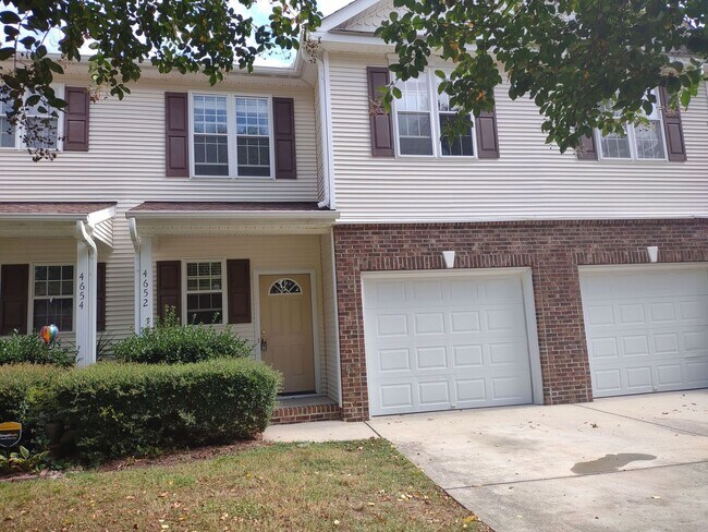 Foto del edificio - Lovely 2 Bedroom House | Great Location!