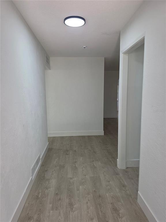 Foto del edificio - 640 Westward Cir
