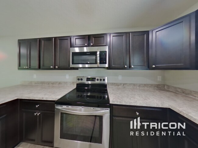 Foto del edificio - 1288 Sarahs Landing Dr