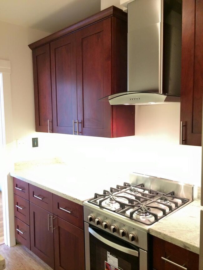 Building Photo - 1 bedroom in SAN FRANCISCO CA 94110