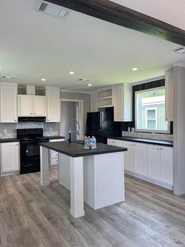 Foto del edificio - 15803 S Flores St