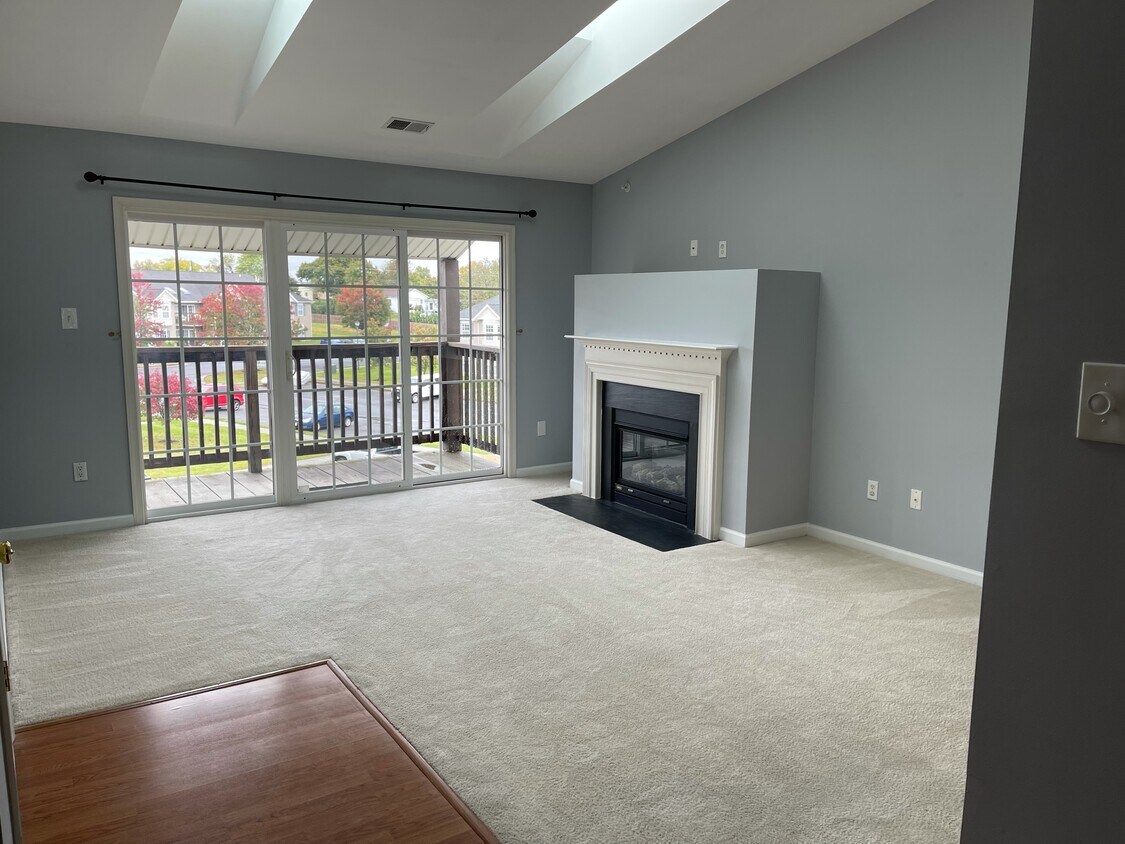 164 Brookland Ct Unit 9, Winchester, VA 22602 Condo for Rent in