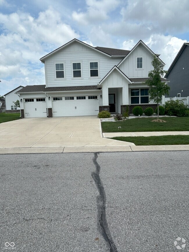 Building Photo - 1269 Bristol Pl