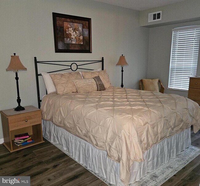 Foto del edificio - 304 Forbes St