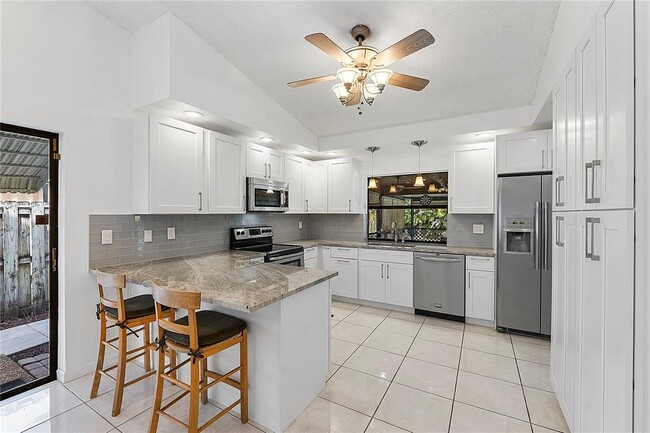Building Photo - 8241 NW 54th Ct