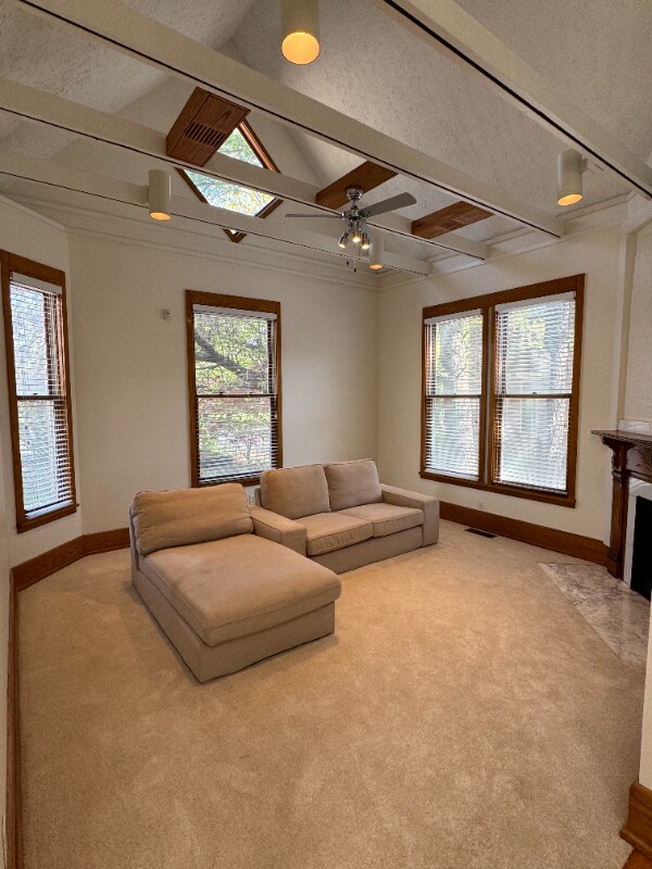 Foto del edificio - 814 N Park Ave