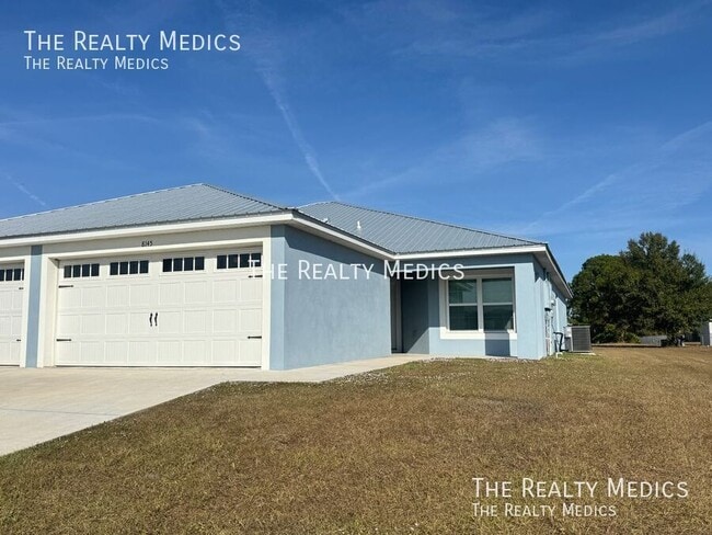 Building Photo - 8145 Cozumel Ln