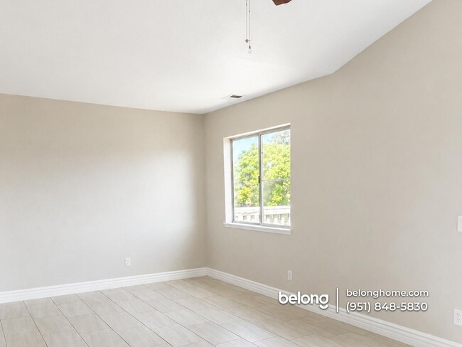 Foto del edificio - 2383 Garland Way