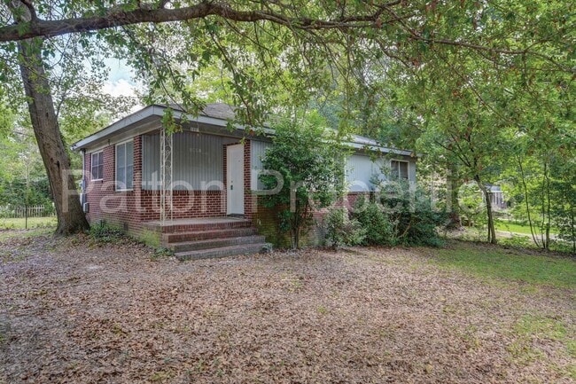 Building Photo - 3901 Bright Ave