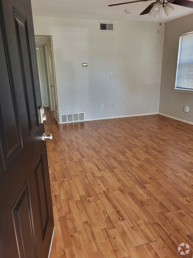 Mosier Valley Townhouses for Rent Euless, TX 2 Townhouses