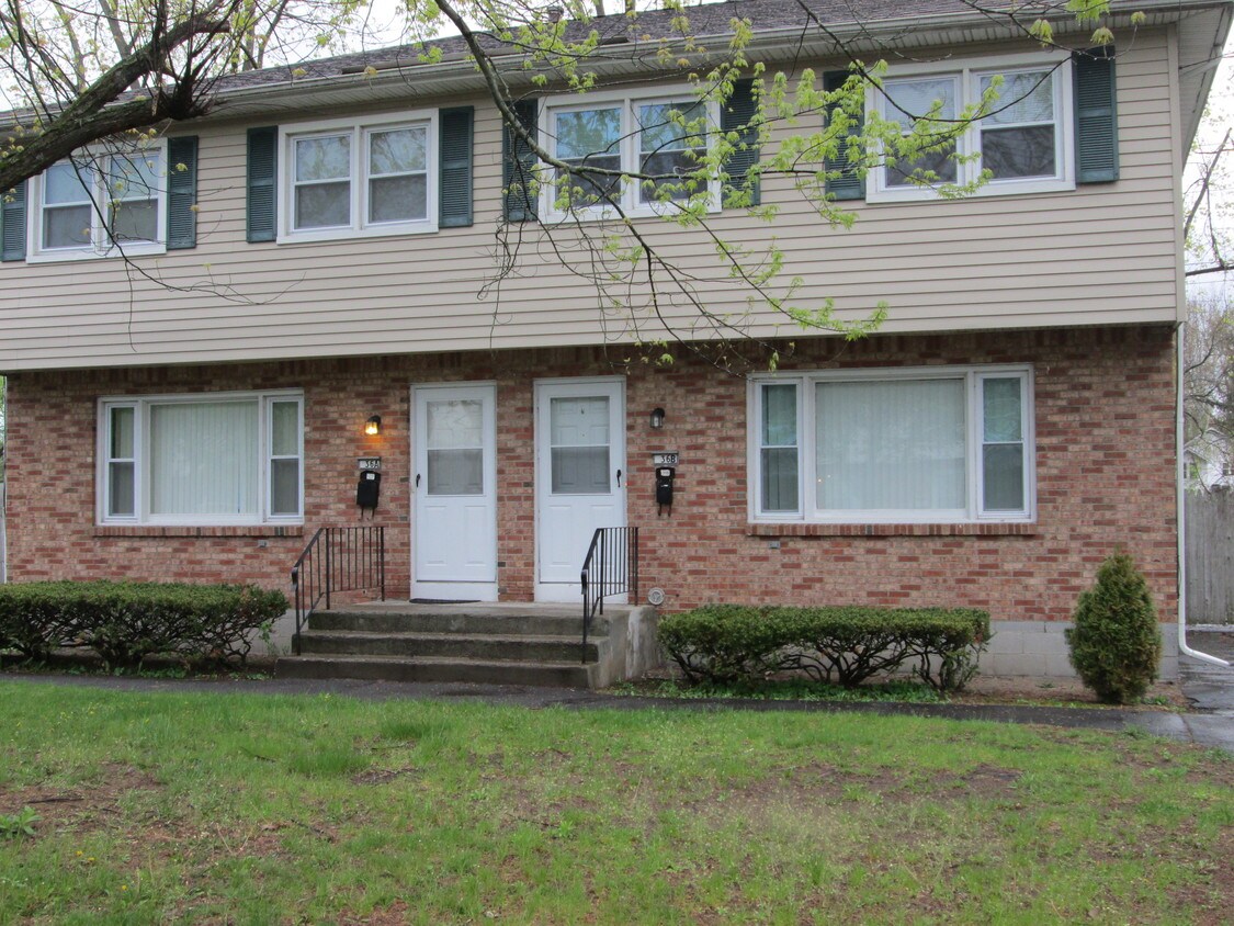 36 Commodore St, Albany, NY 12205 Townhouse for Rent in Albany, NY