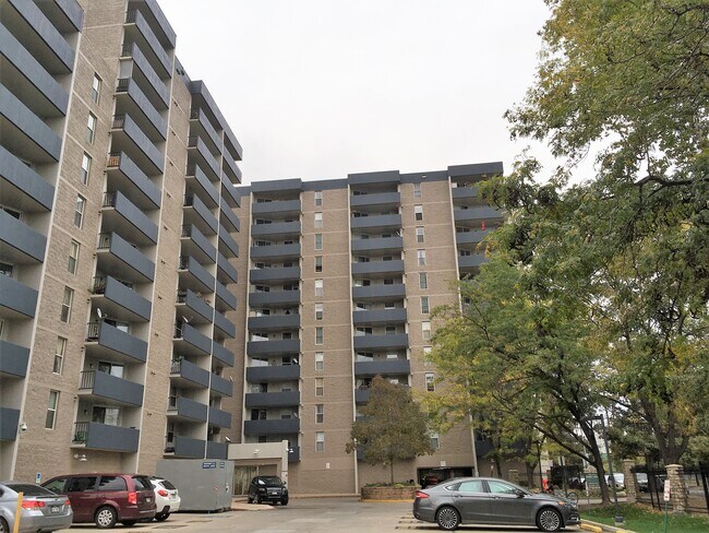 Foto del edificio - 601 W 11th Ave