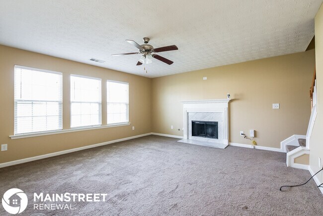 Foto del edificio - 4329 Grant Forest Cir