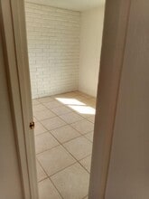 Building Photo - 4140 E Cliffside Trail