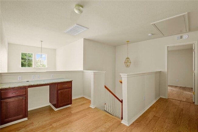 Building Photo - 309 Lone Star Blvd
