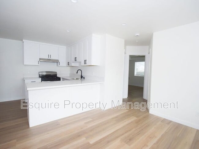 Foto del edificio - 520 S Seaward Ave
