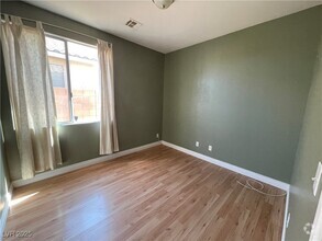 Building Photo - 306 Winery Ridge St