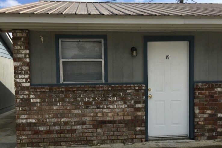 Primary Photo - 14568 Kohnke Hill Rd