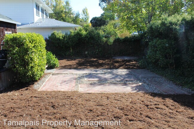 Foto del edificio - 4 br, 2 bath House - 8 Muriel Place