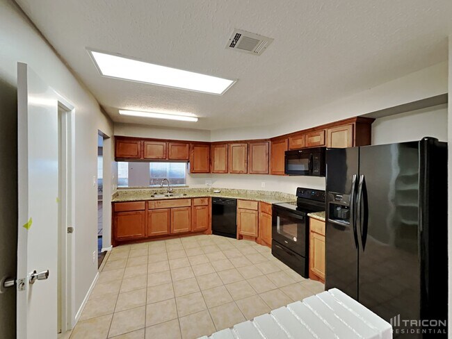 Foto del edificio - 8218 Tattershall Cir