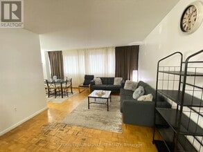 Building Photo - 100 Leeward Glenway