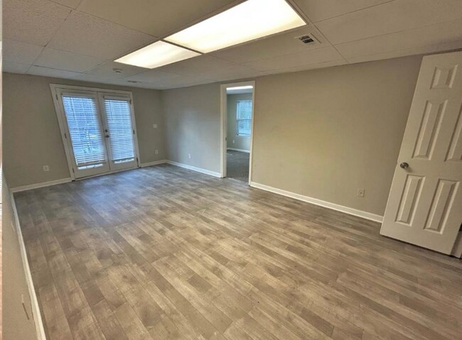 Foto del edificio - 5359 Brookside Dr SE