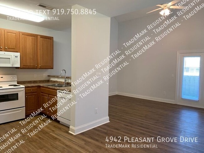Foto del edificio - 4942 Pleasant Grove Dr