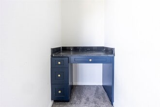 Building Photo - 250 El Dorado Blvd