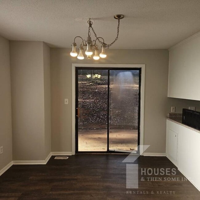 Foto del edificio - 28 Shore Dr